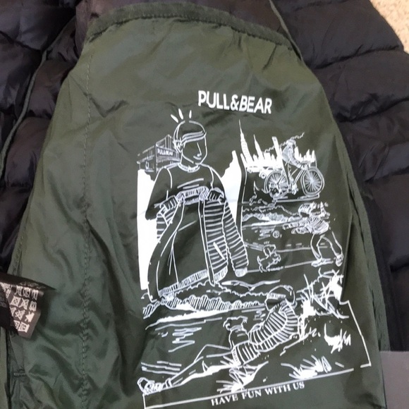 NWT! Pull & Bear large black snow jacket . - Picture 7 of 10